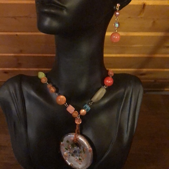 Orange & Green Beaded Necklace And Earrings With Glass Pendant - Picture 2 of 14